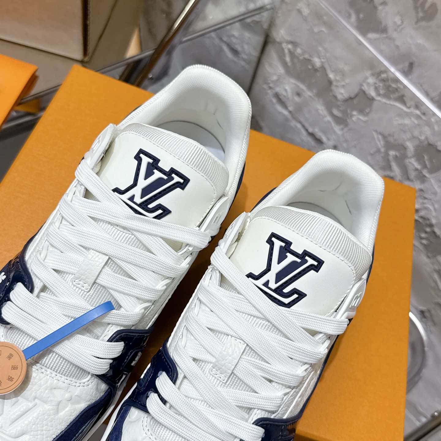 루이비통 LV Trainer 스타일 남성용 로우탑 스니커즈