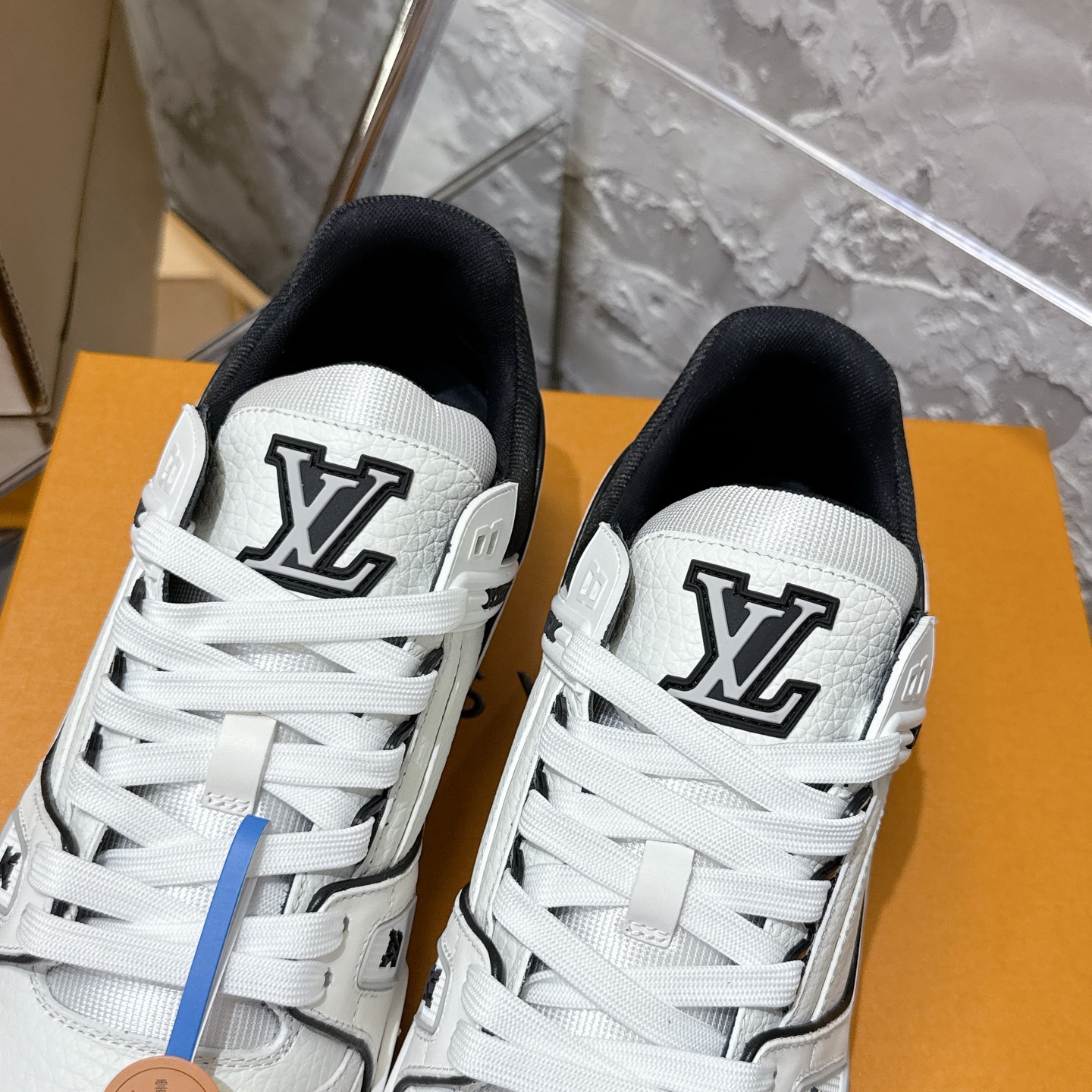루이비통 LV Trainer 스타일 남성용 로우탑 스니커즈