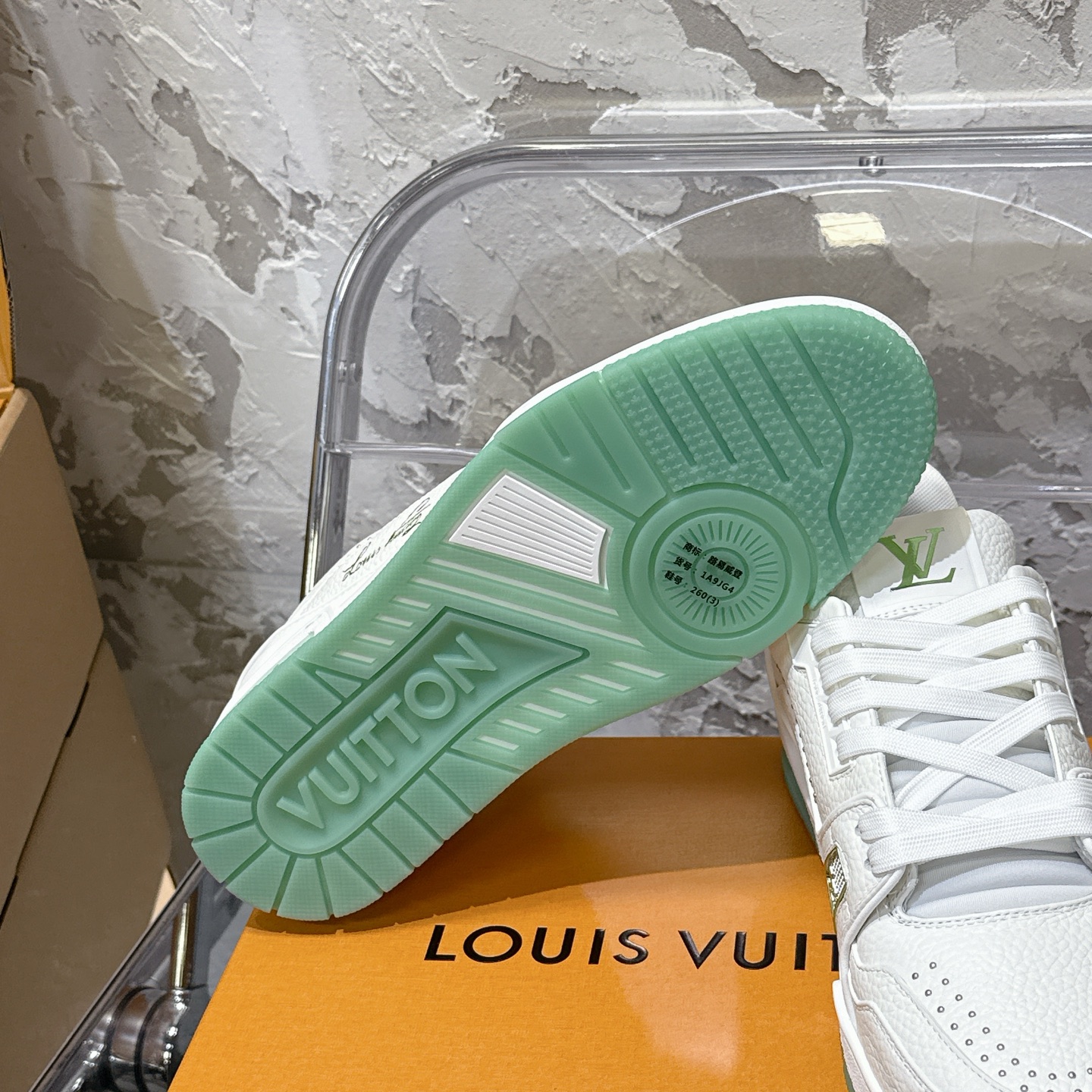 루이비똥 LV trainer 시리즈 캐주얼 스니커즈