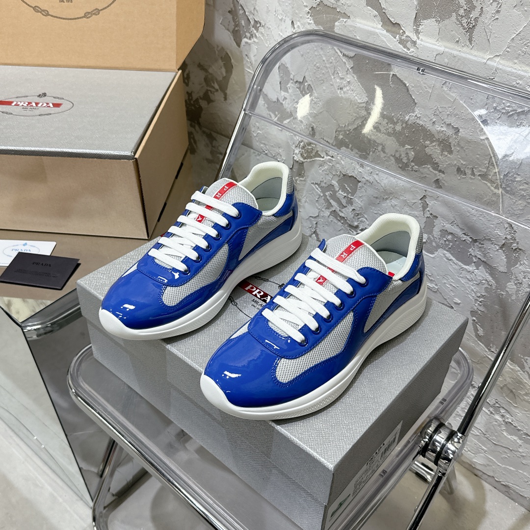 프라다 America’s Cup 스타일 블루 에나멜